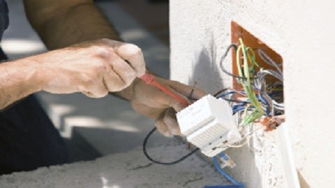 Verns Electrical Services | 2757 N Jefferson Blvd, Lorain, OH 44052, USA | Phone: (440) 522-5387