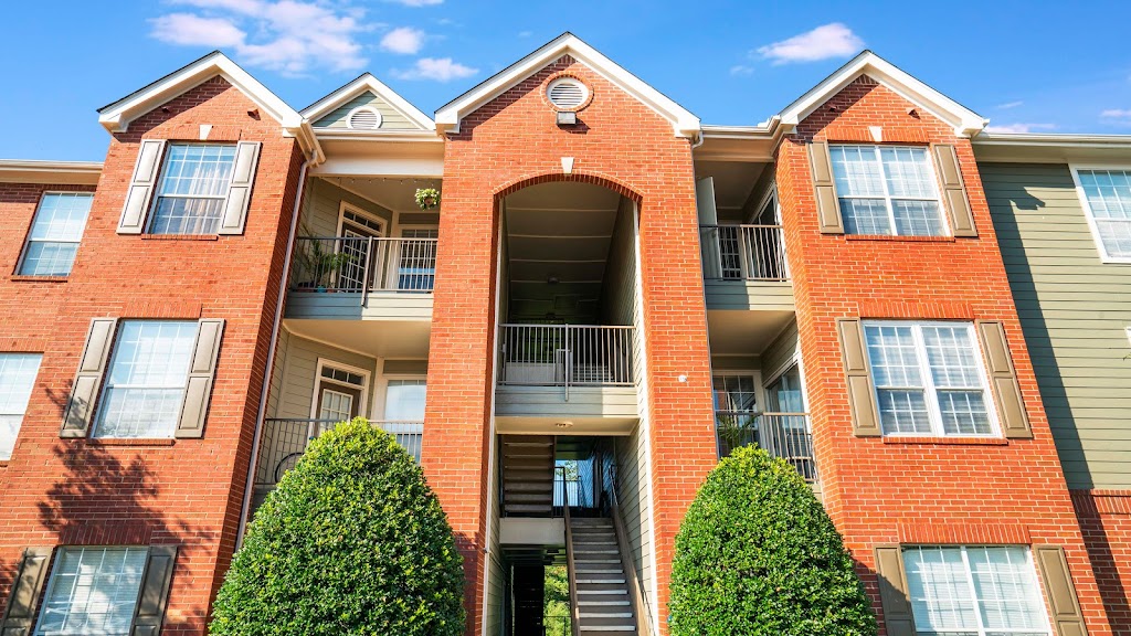 Cambridge at Hickory Hollow Apartments | 660 Bell Rd, Antioch, TN 37013, USA | Phone: (615) 731-9333