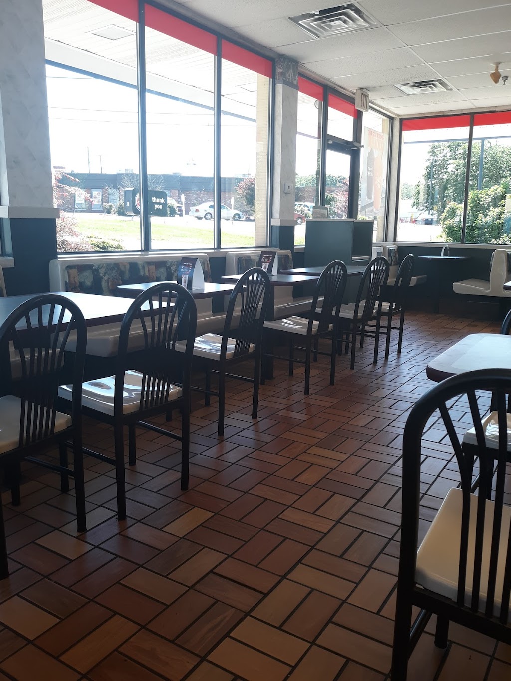 Burger King | 15933 OH-170, East Liverpool, OH 43920, USA | Phone: (330) 385-2192