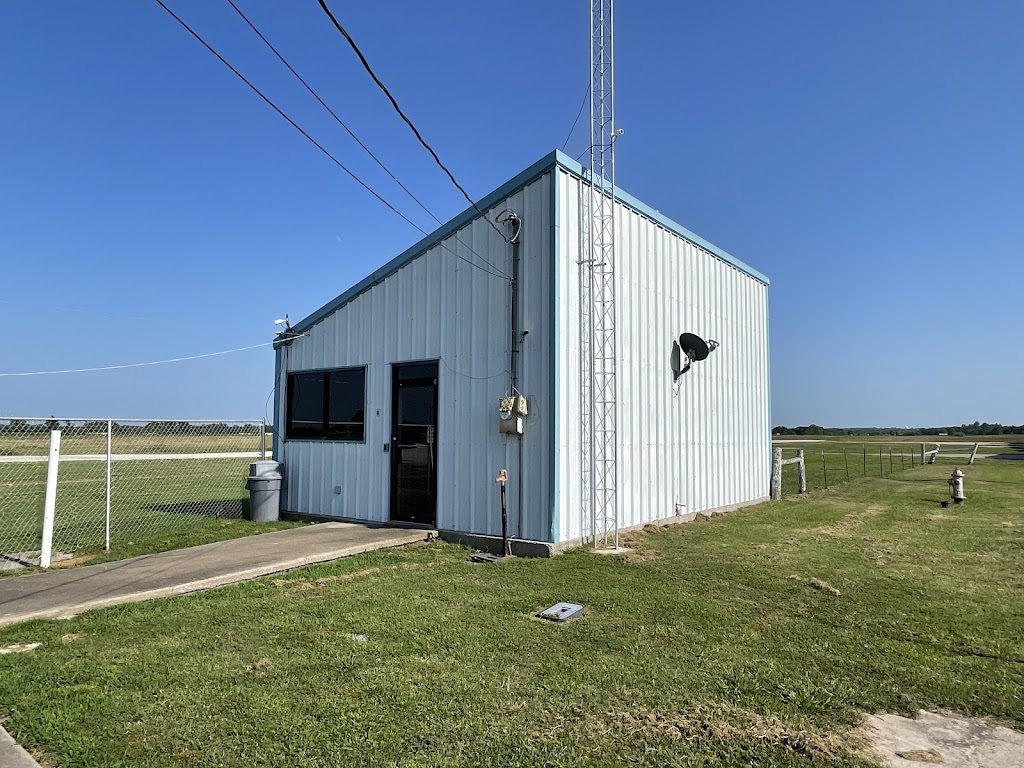 Commerce Municipal Airport | 1755 TX-50, Commerce, TX 75428, USA | Phone: (903) 886-1101