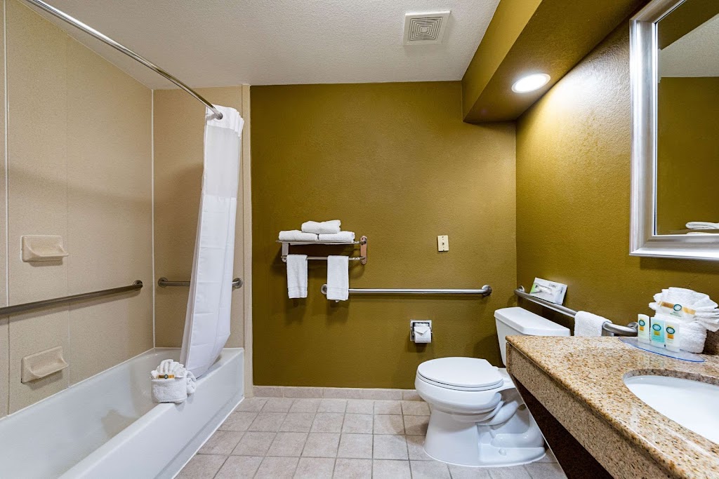 Quality Inn & Suites | 18658 I-35 South, Buda, TX 78610, USA | Phone: (512) 295-4559