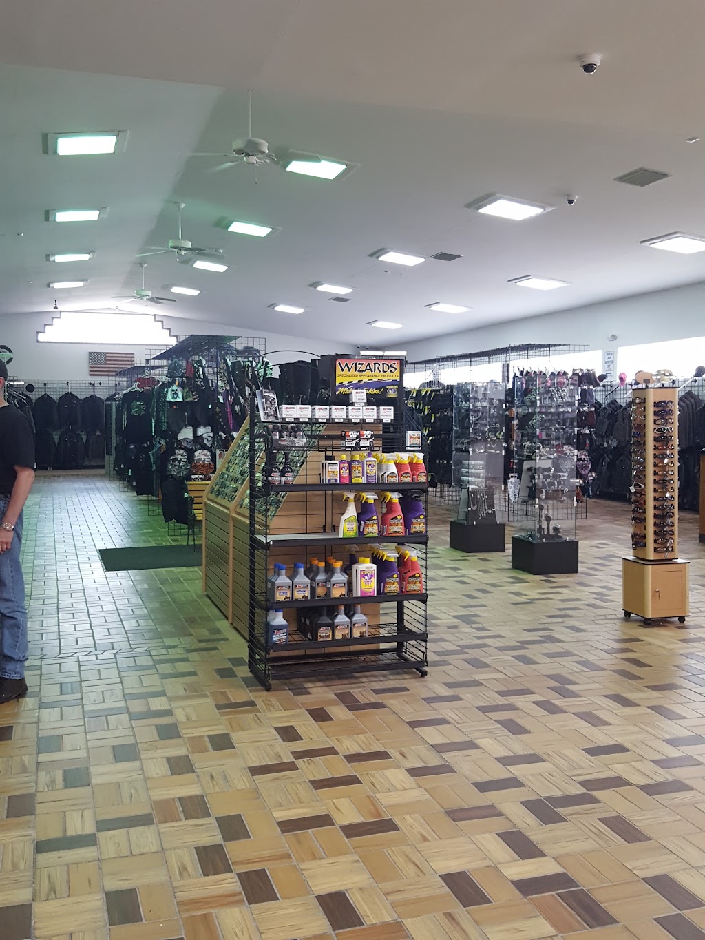 A M Leather | 18957 Middlebelt Rd, Romulus, MI 48174, USA | Phone: (734) 606-5663