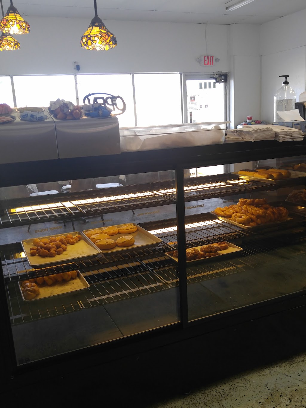 Donut Palace | 5115 Old Troy Pike, Huber Heights, OH 45424, USA | Phone: (937) 802-5648