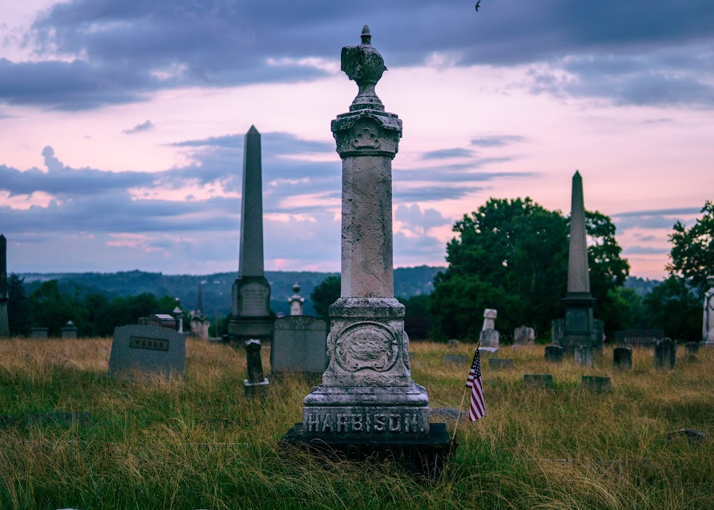 Greenwood Cemetery | 32 S Greenwood Ave, New Castle, PA 16101, USA | Phone: (724) 652-6541