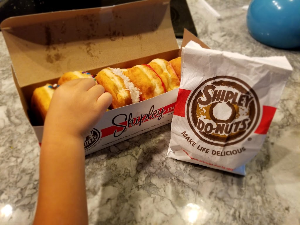 Shipley Do-Nuts | 925 N Industrial Blvd, Bedford, TX 76021, USA | Phone: (817) 545-2944