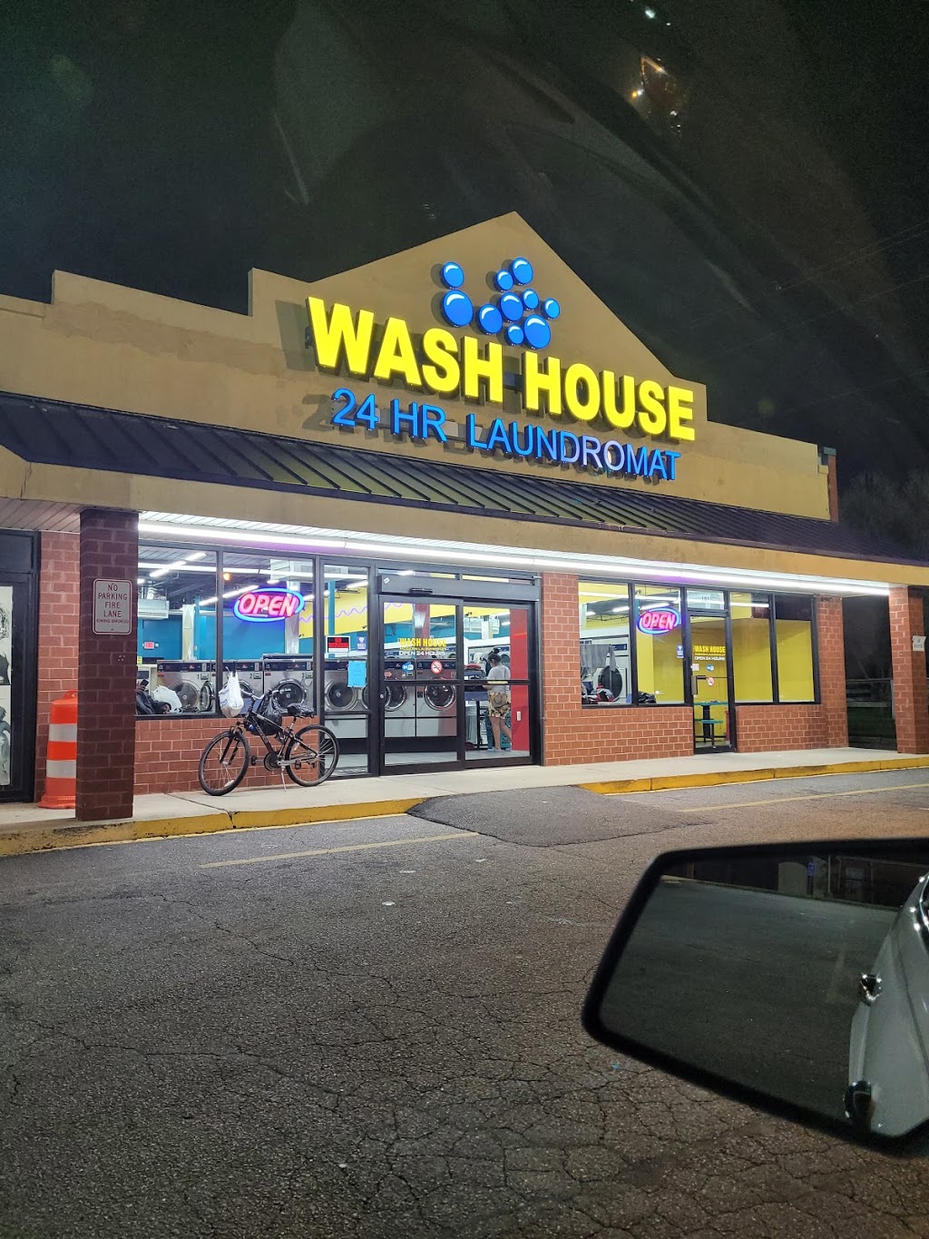 The Wash House | 549 Newtown Rd, Virginia Beach, VA 23462, USA | Phone: (252) 717-2911