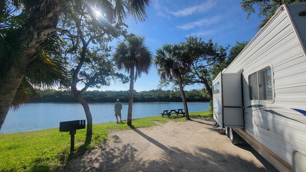 Fort De Soto Park Campground | Fort De Soto Park, 3500 Pinellas Bayway S #2528, Tierra Verde, FL 33715, USA | Phone: (727) 582-2267