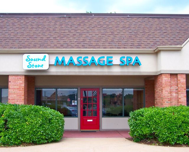 Sound Stone Massage Spa | 197 Watson Plaza, St. Louis, MO 63126 | Phone: (314) 488-1888