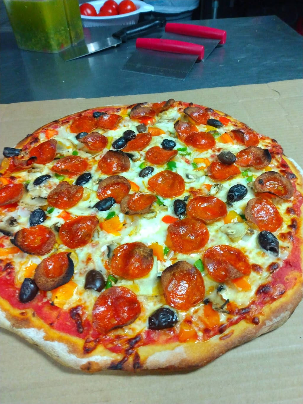 Garage Pizza | 1282 York Rd, Niagara-on-the-Lake, ON L0S 1J0, Canada | Phone: (289) 501-2772