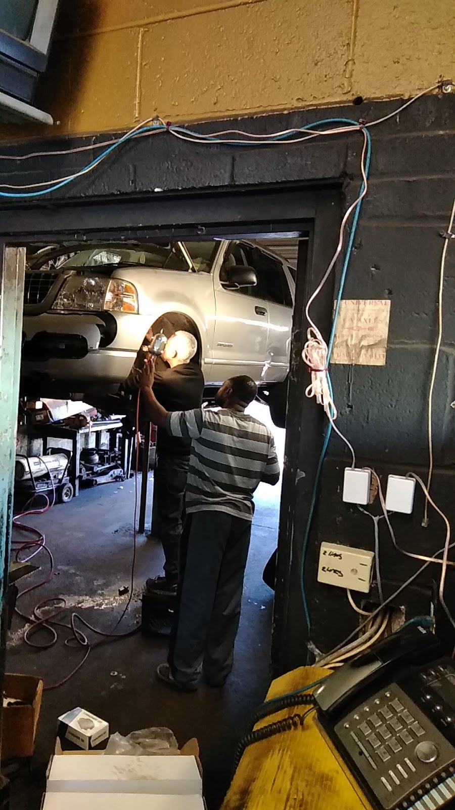 City Line Auto Repair | 741 Springfield Ave, Irvington, NJ 07111, USA | Phone: (973) 373-7603