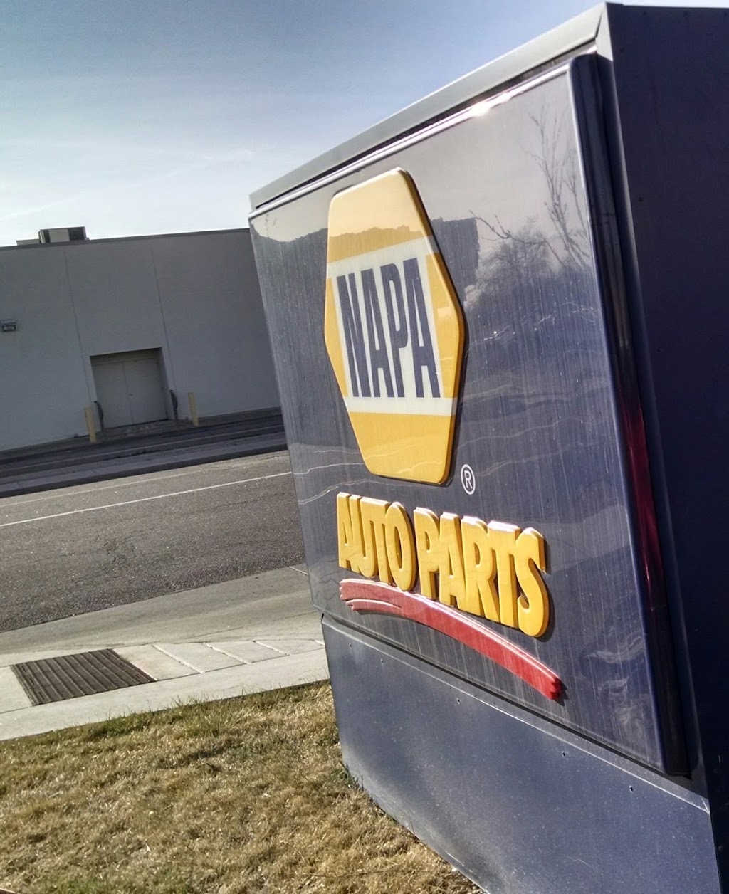 NAPA Auto Parts - Genuine Parts Company | 68 N 18th Ave, Brighton, CO 80601, USA | Phone: (303) 659-3933