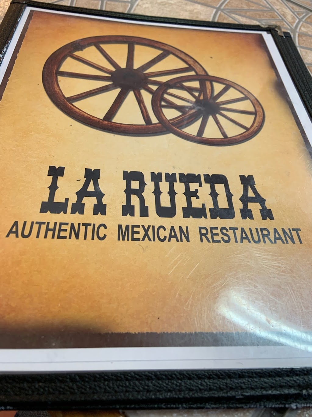 La Rueda | Mexican Restaurant | 2317 Oakland Blvd, Fort Worth, TX 76103, USA | Phone: (817) 535-3792