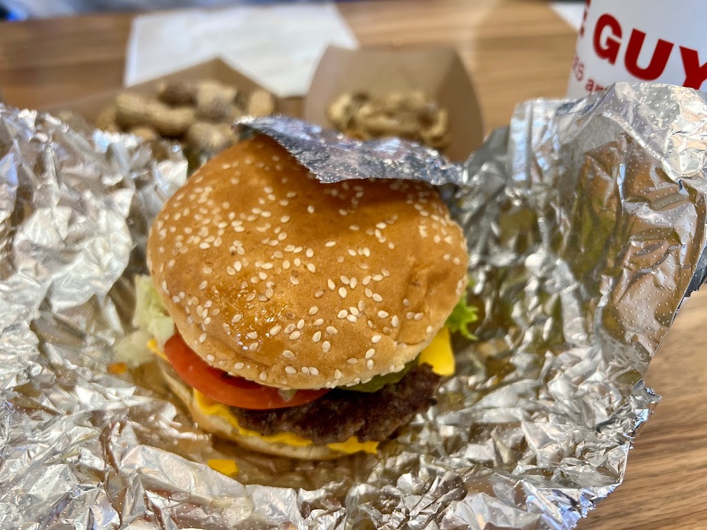 Five Guys | 6623 N Riverside Dr, Fresno, CA 93722, USA | Phone: (559) 650-0464