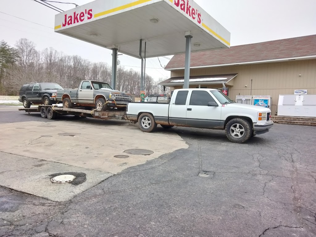 Jakes Gas N Go | 6045 Westfield Rd, Westfield, NC 27053, USA | Phone: (336) 351-3250