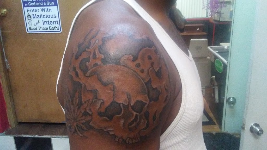 Private Ink Tattoo Studio | 2700 E 3rd St, Dayton, OH 45403, USA | Phone: (937) 397-2844