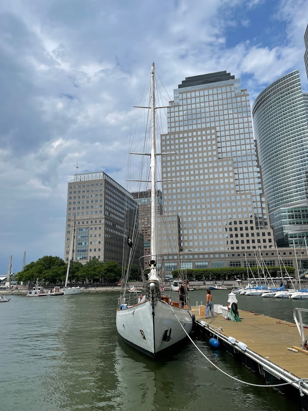 Shearwater Classic Schooner | North Cove Marina at Brookfield Place, New York, NY 10280, USA | Phone: (212) 619-6900