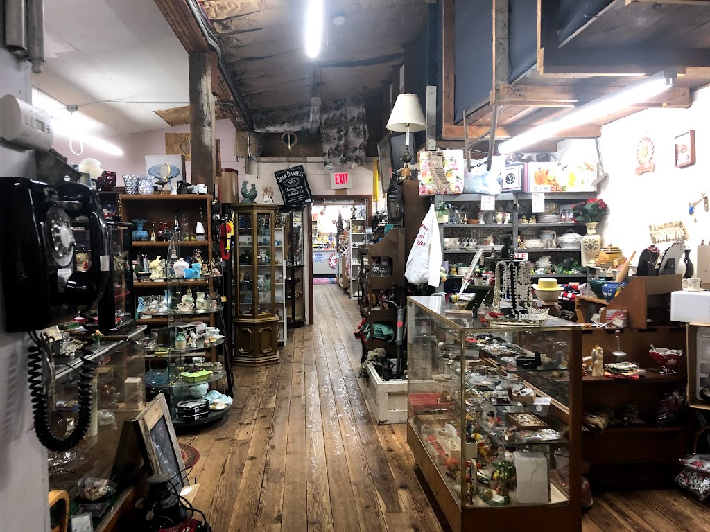 The Sanborn Mill Antiques & Marketplace | 5890 Ward Rd, Sanborn, NY 14132, USA | Phone: (716) 731-2828
