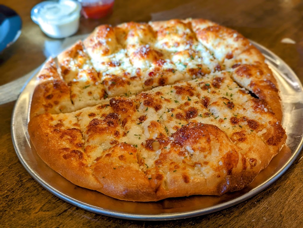 Pizza Factory | 1919 Vista Del Lago Dr, Valley Springs, CA 95252, USA | Phone: (209) 772-9516