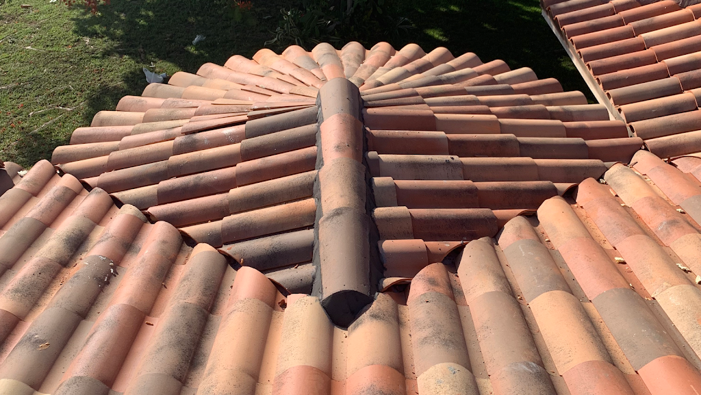 Sealed Tight Roofing | 8340 NW 170th Terrace, Hialeah, FL 33015, USA | Phone: (786) 879-0856