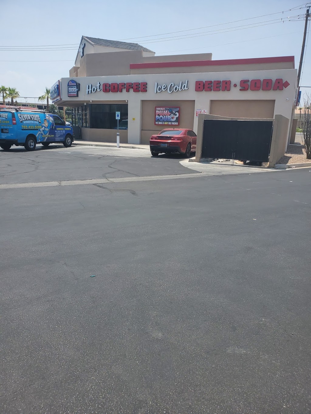 Chevron | Parking lot, 5001 N Rainbow Blvd, Las Vegas, NV 89130, USA | Phone: (702) 846-5428
