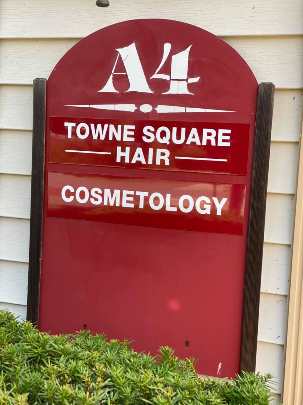 Towne Square Hair | 12 Parmenter Rd UNIT A4, Londonderry, NH 03053, USA | Phone: (603) 234-2945