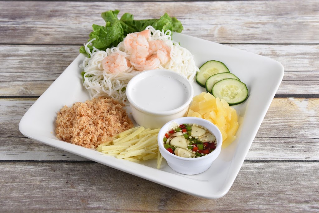 Pho VT | 1906 Hillhurst Ave, Los Angeles, CA 90027 | Phone: (323) 486-7767