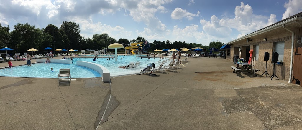 Powell Pool | 260 Adventure Park Dr, Powell, OH 43065, USA | Phone: (614) 846-6112