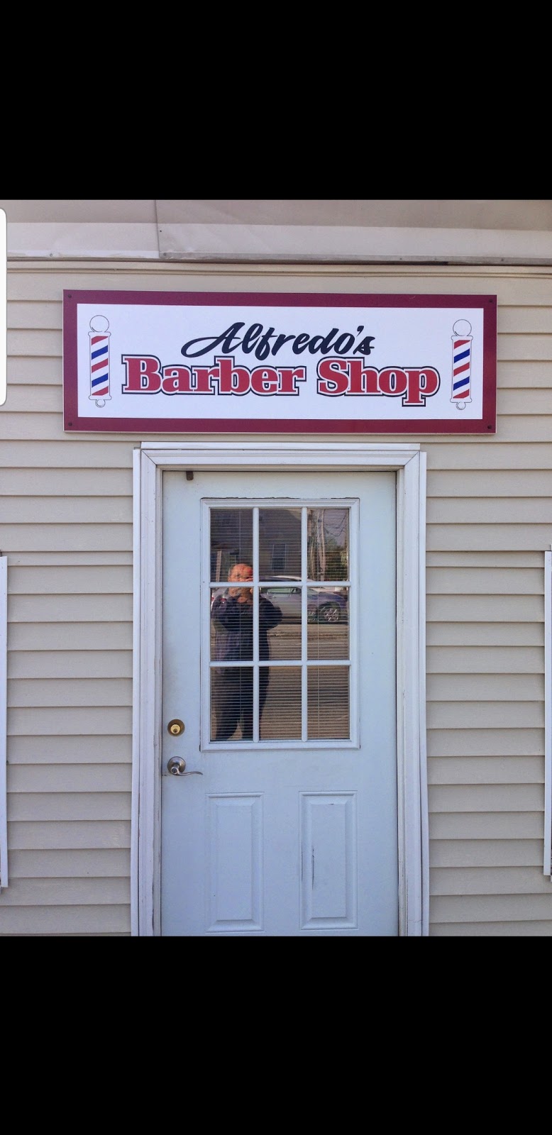 Alfredos barbershop | 166 Merrimack St A, Methuen, MA 01844, USA | Phone: (978) 975-7627