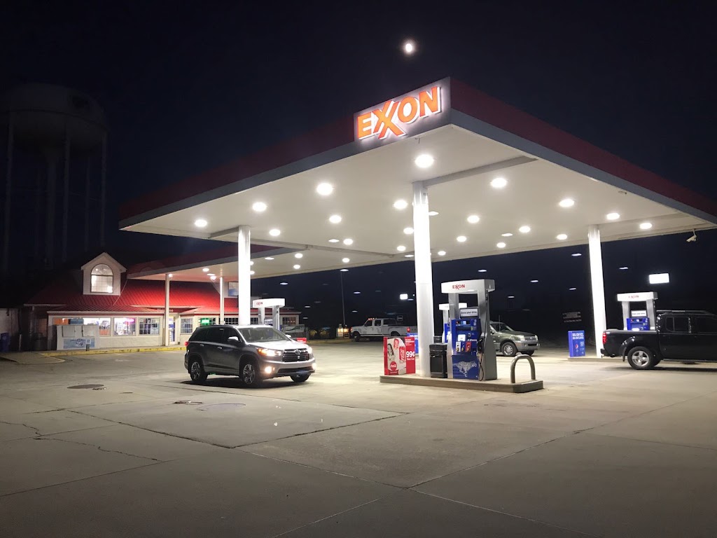 220 Exxon / 220 Grill | 1701 US-220, Stokesdale, NC 27357, USA | Phone: (336) 644-4104