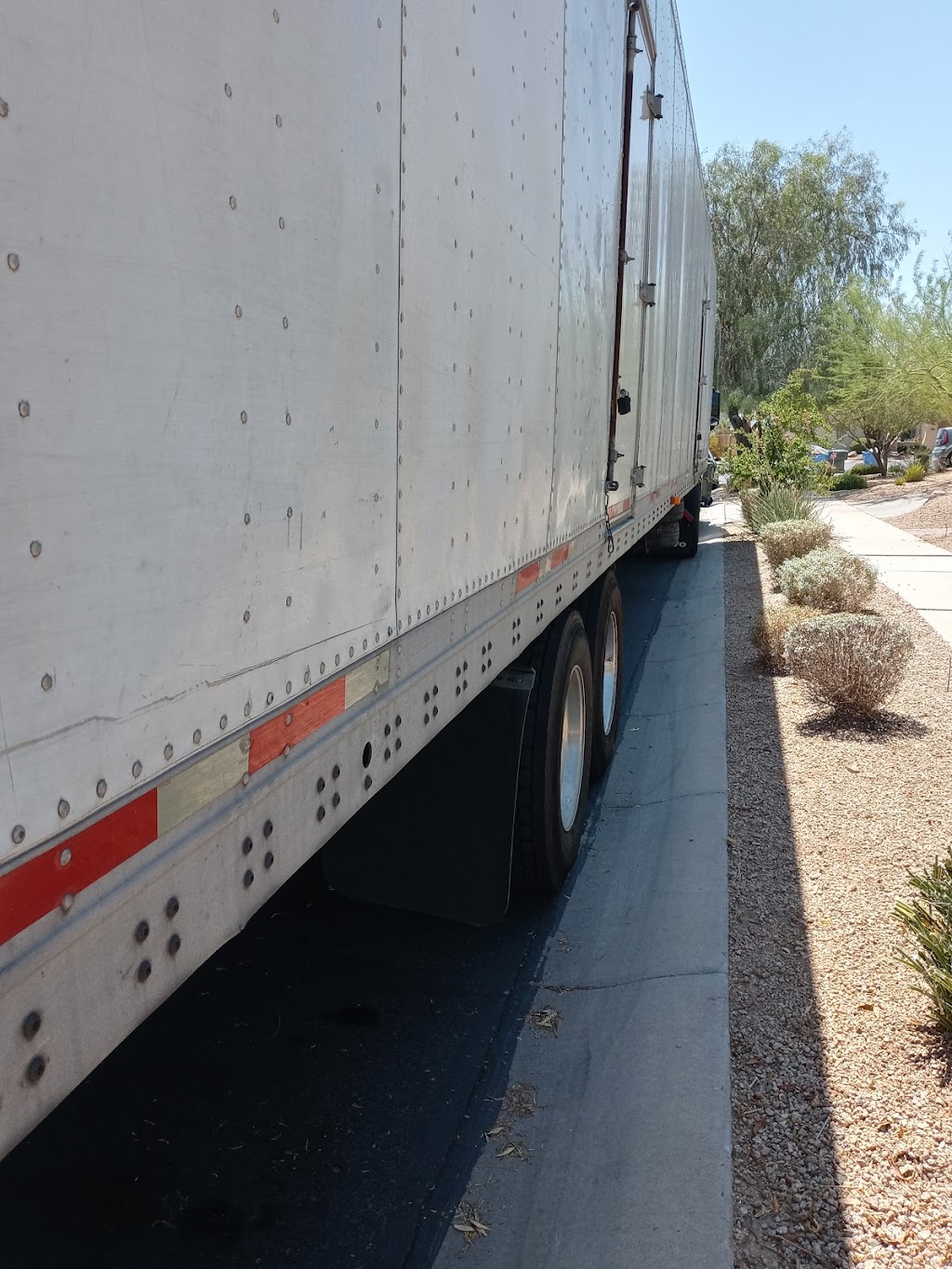 We Get It Done Movers | 2847 N 46th Ave #10, Phoenix, AZ 85035, USA | Phone: (480) 453-0348