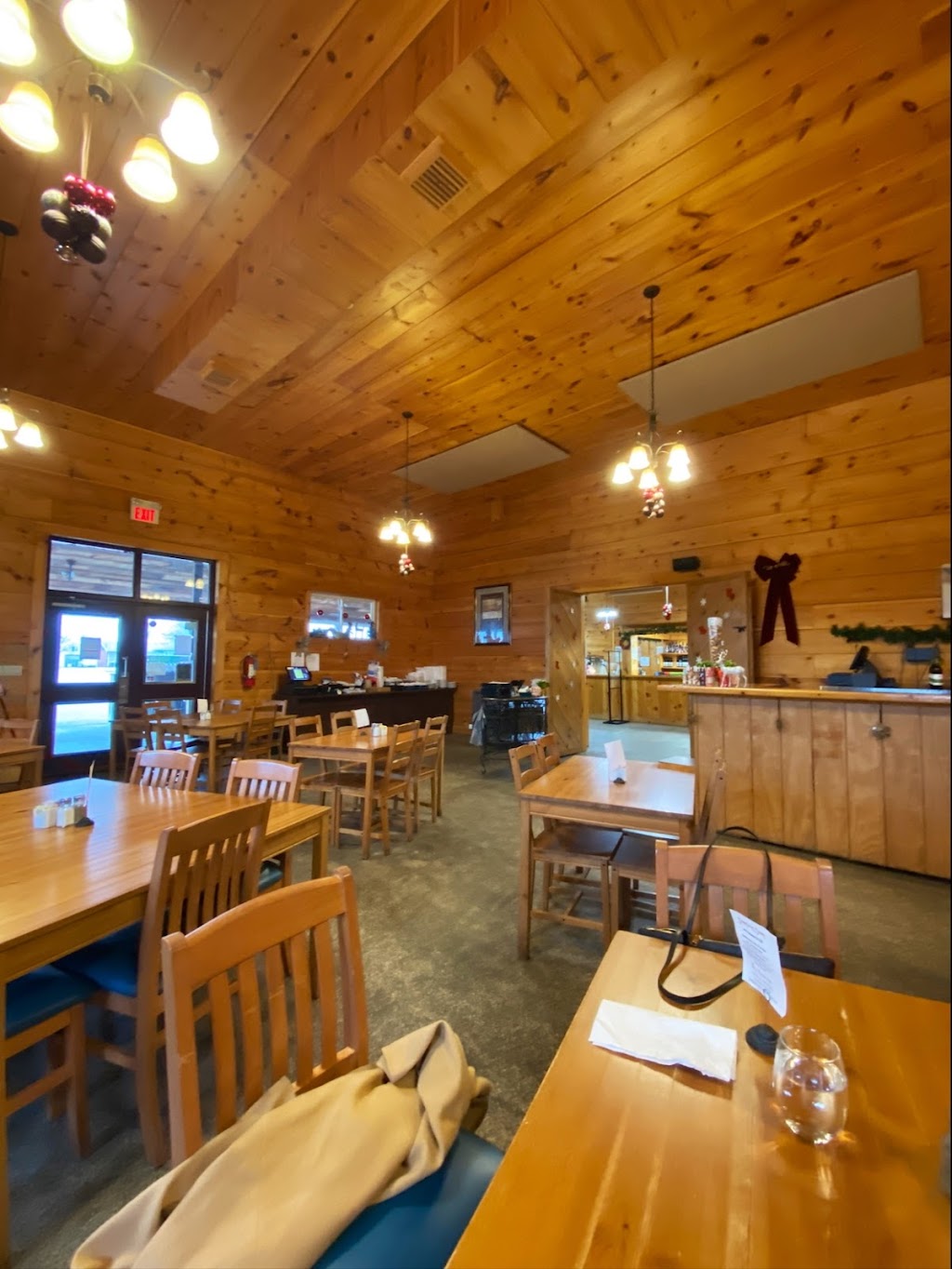 The Farmhouse Cafe | 1010 Line 2 Rd #358, Virgil, ON L0S 1T0, Canada | Phone: (905) 468-8814