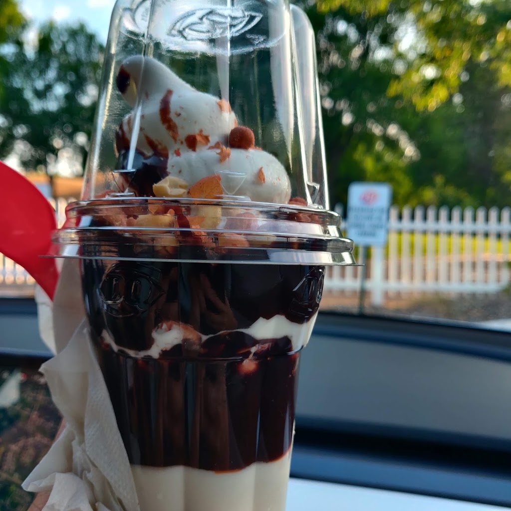 Dairy Queen Grill & Chill | 4000 Annapolis Ln N, Plymouth, MN 55447, USA | Phone: (763) 557-2830