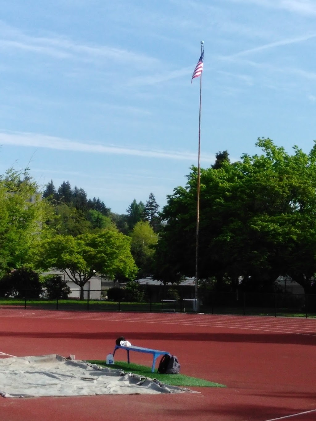 Highline Memorial Stadium | 400 S 156th St, Burien, WA 98148, USA | Phone: (206) 631-6700