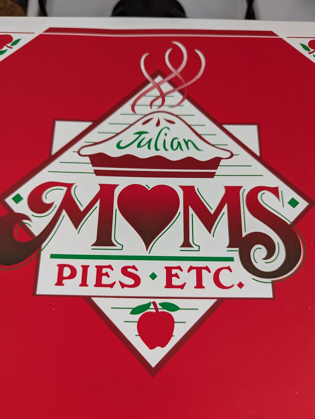 Moms Pie House - Wynola | 4510 CA-78, Julian, CA 92036, USA | Phone: (760) 765-2264