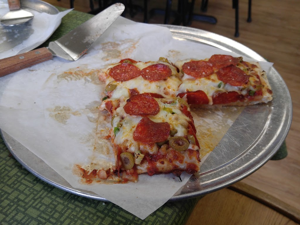 Besta Fasta Pizza | 547 E Main St, Ashland, OH 44805, USA | Phone: (419) 281-1332