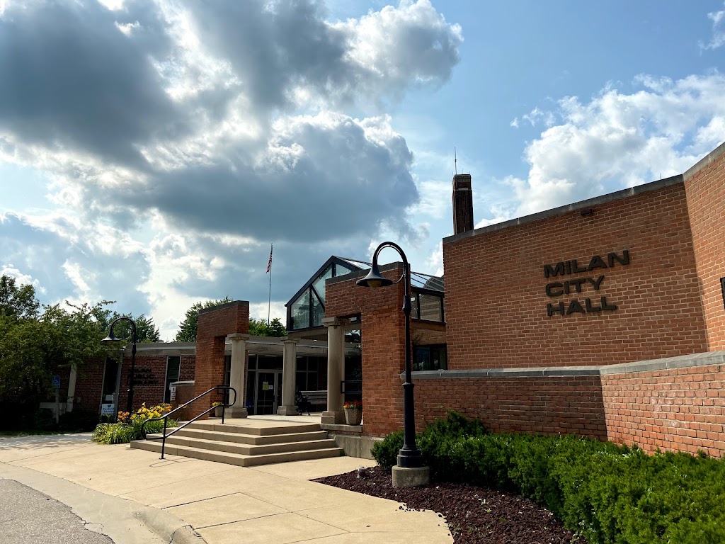 Milan Public Library | 151 Wabash St, Milan, MI 48160, USA | Phone: (734) 439-1240