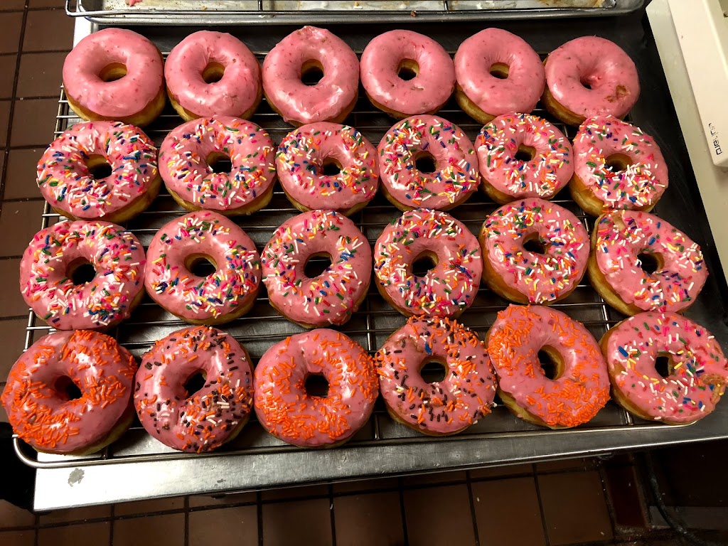 Yum Yum Donuts | 13471 Telegraph Rd, Whittier, CA 90605, USA | Phone: (562) 906-4926