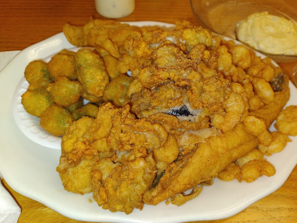 Mayflower Seafood Restaurant | 1641 Freeway Dr., Reidsville, NC 27320, USA | Phone: (336) 342-1764