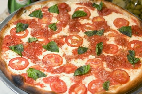 Umberto’s Pizzeria | 64 Manetto Hill Rd, Plainview, NY 11803, USA | Phone: (516) 433-4999