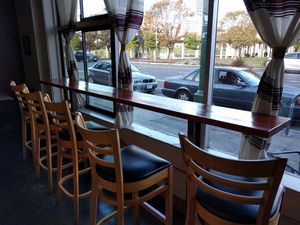 Cafe Lakeview | 2834 Lakeshore Ave, Oakland, CA 94610 | Phone: (510) 444-1475