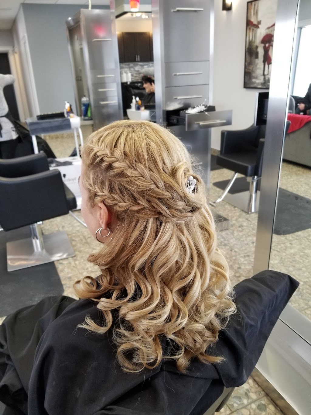 Flux Hair Studio | 42970 Garfield Rd, Clinton Twp, MI 48038, USA | Phone: (586) 421-4622