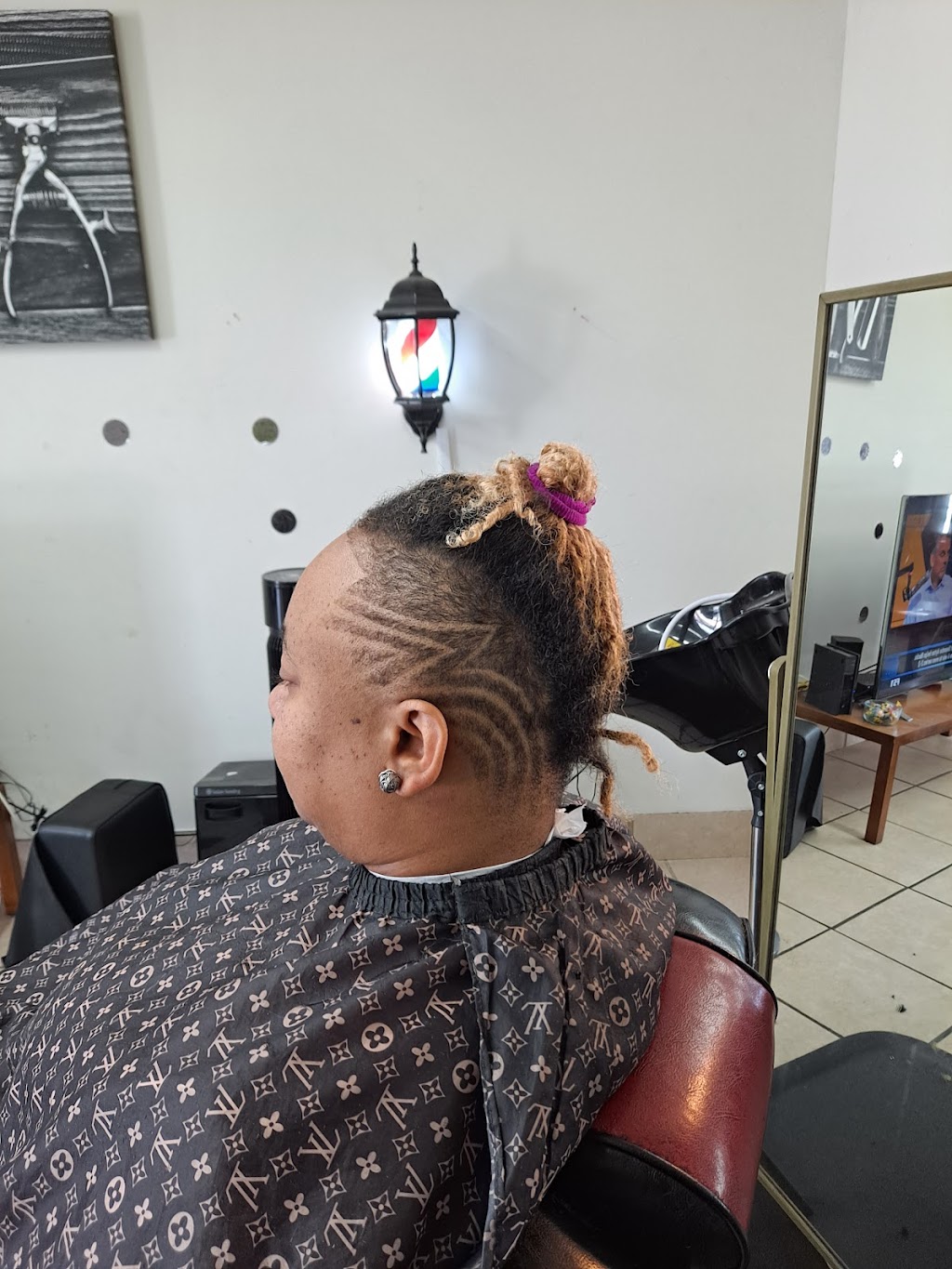 NEW LIFE CUTZ | 1433 Clearlake Rd, Cocoa, FL 32922, USA | Phone: (321) 549-1527