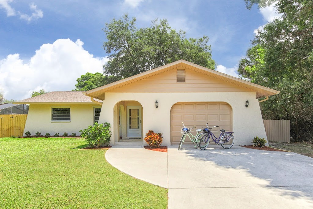 Palm Villa Vacation Rental | 3155 Geneva Rd, Venice, FL 34293, USA | Phone: (941) 275-2771