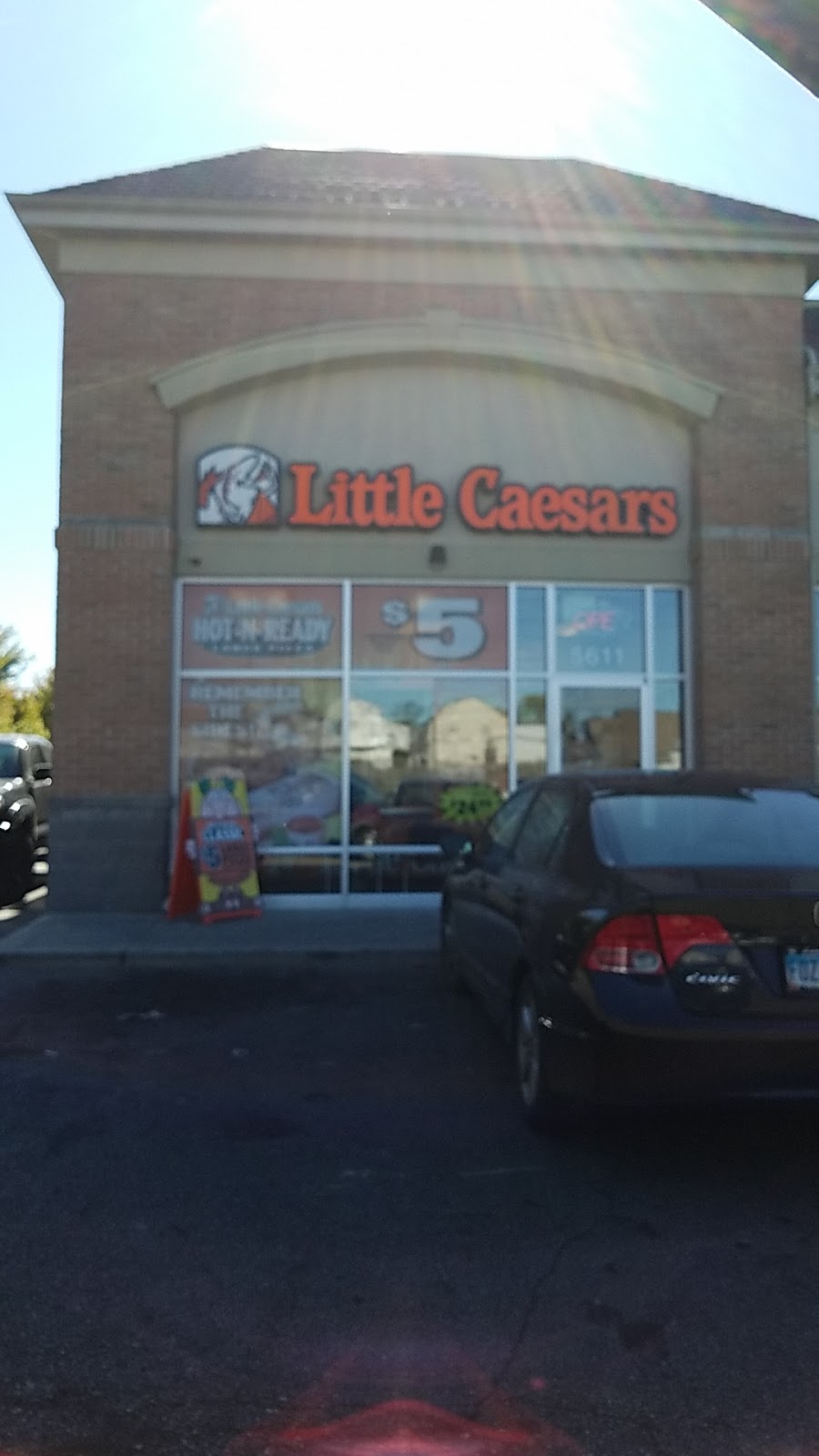 Little Caesars Pizza | 5611 Chatterton Rd, Columbus, OH 43232, USA | Phone: (614) 920-1300