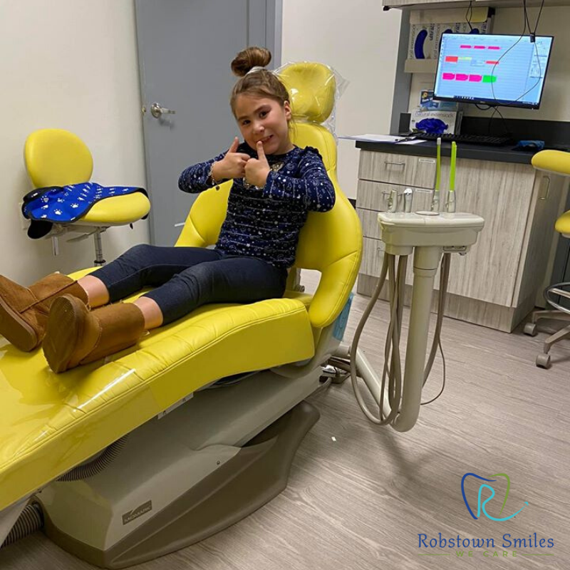 Robstown Smiles - Dentist in Robstown, TX | 222 E Main Ave, Robstown, TX 78380, USA | Phone: (361) 933-0124