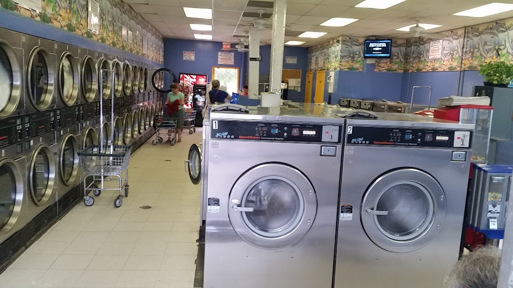 K & B Laundromat | 1231 NE 8th St, Homestead, FL 33033, USA | Phone: (305) 245-9611