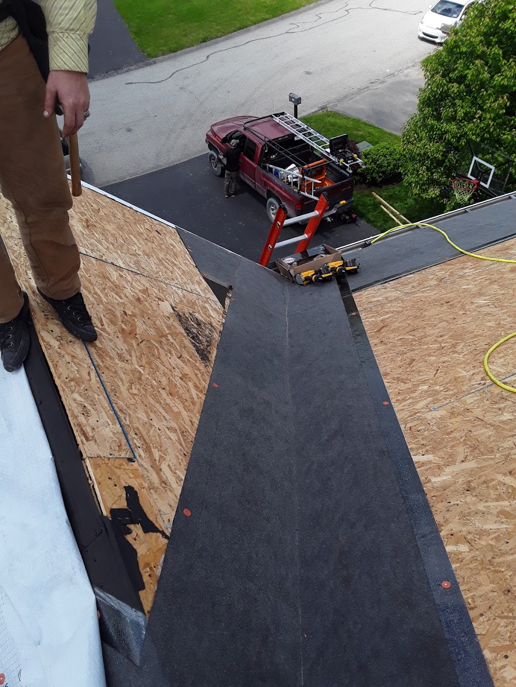 R&R Roofing | 234 Waycross Rd, Greensburg, PA 15601, USA | Phone: (412) 452-5370