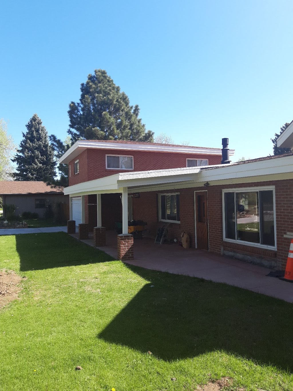 Gorgeous painting pro | 5552 Carson Way, Denver, CO 80239, USA | Phone: (720) 755-4784