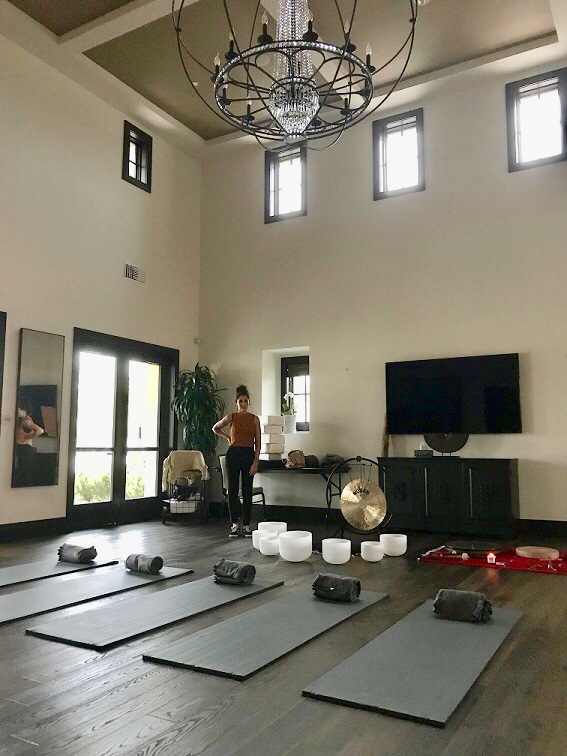 Zenfinite Meditation Lounge | Village at La Floresta, La Crescenta Dr, Brea, CA 92823, USA | Phone: (714) 592-7895