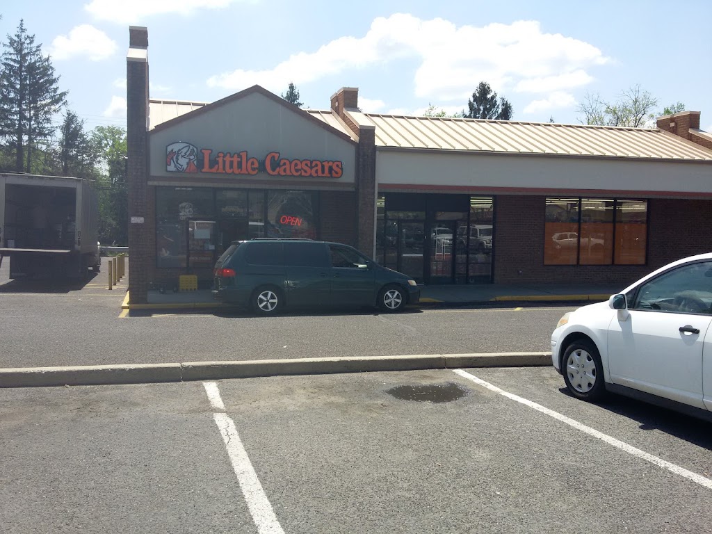 Little Caesars Pizza | 571 N Evergreen Ave, Woodbury, NJ 08096 | Phone: (856) 853-5555